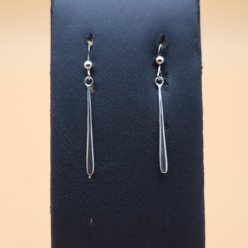 Sterling Silver Simple Bar Dangle Earrings A5767